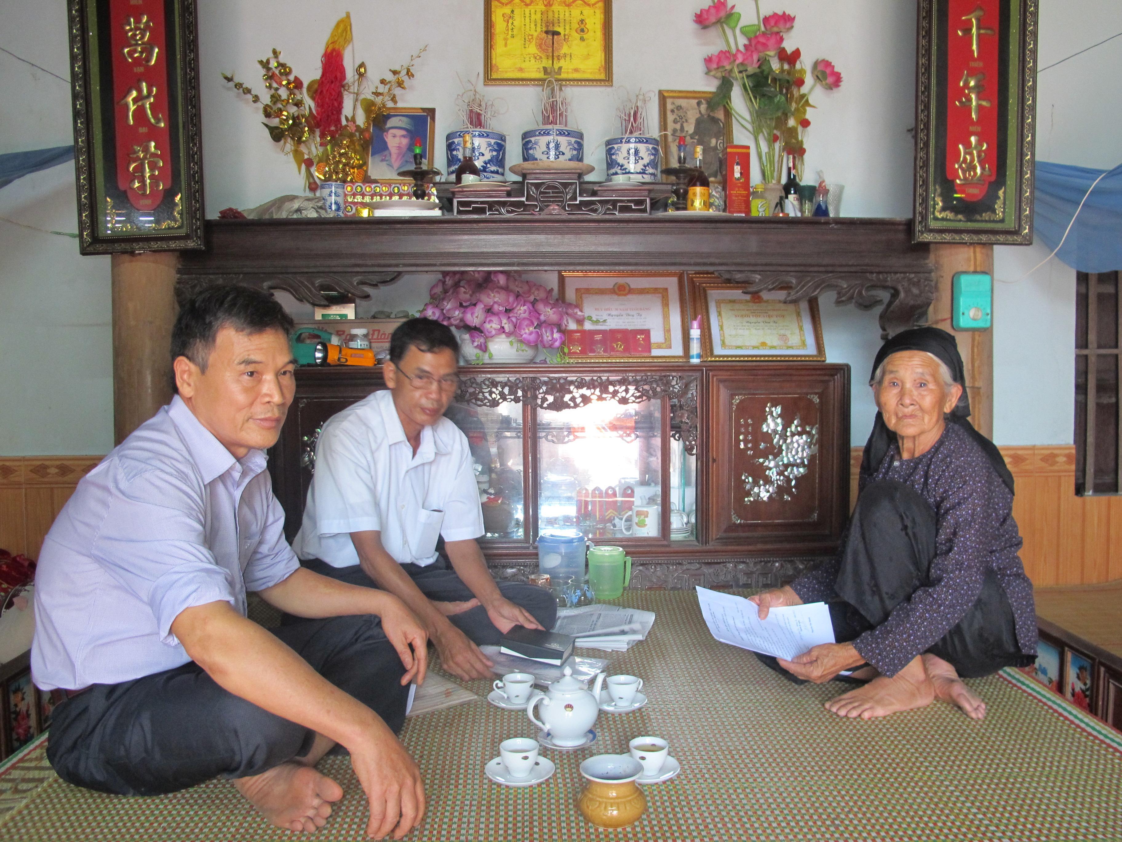 Đừng để thân nhân liệt sĩ chờ quá lâu